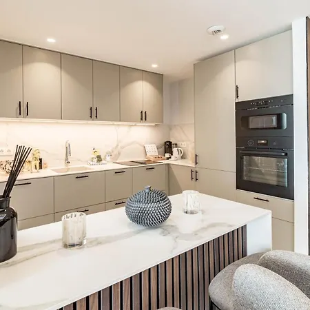 Apartamento Modern In San Pedro By Costarentals - M34 *